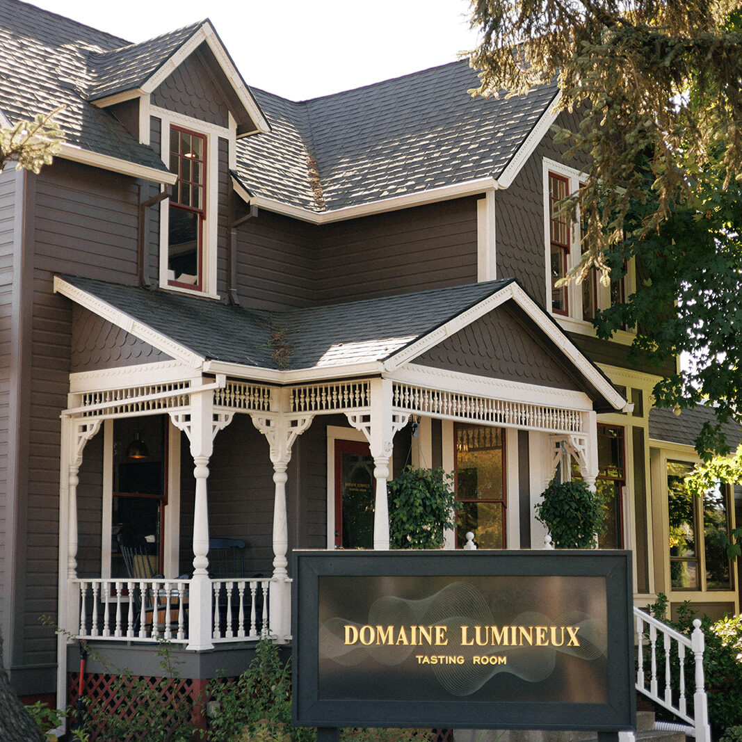 The Domaine Lumineux Tasting Room Exterior.