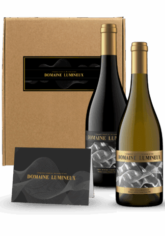 The Estate Collection Dundee Hills, Willamette Valley, Oregon wine gift set.